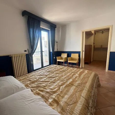 Dimora Le Grottaglie -centro 3*