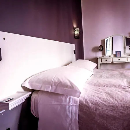 Bed & Breakfast Dimora Le Grottaglie 3*