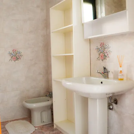 Dimora Le Grottaglie فندق مبيت وإفطار