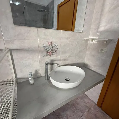 Dimora Le Grottaglie -centro Bed & Breakfast 3*