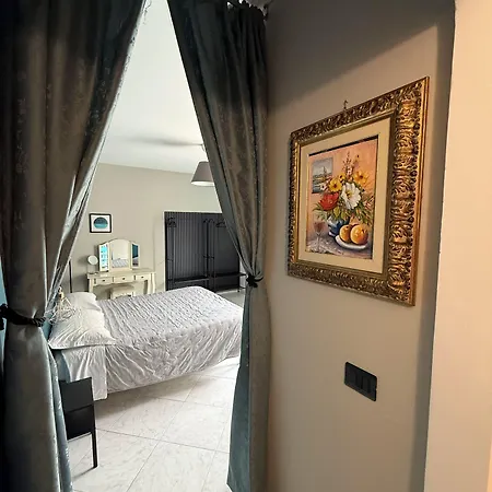 Dimora Le Grottaglie -centro Bed & Breakfast