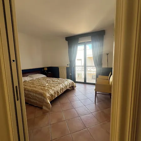 Dimora Le Grottaglie -centro Oda ve Kahvaltı 3*